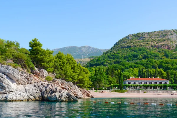 Famosa playa real, Milocer, Montenegro —  Fotos de Stock