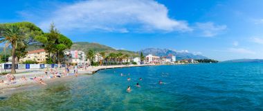 Güzel panoramik Tivat Quay, Karadağ