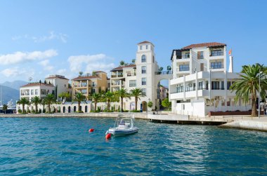 Güzel manzara Waterfront resort Town Tivat, Karadağ