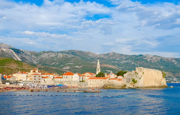 Hermosa vista del casco antiguo, Budva, Montenegro —  Fotos de Stock