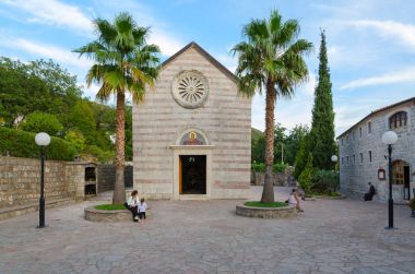 Manastır Podmaine (Podostrog), varsayım Kilisesi, Budva, Karadağ