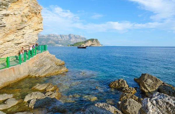 Camino a la playa Mogren, Budva, Montenegro — Foto de Stock