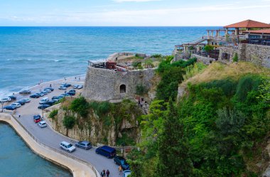 Popüler bir tatil beldesi Ulcinj, Karadağ mesire üstten görüntülemek