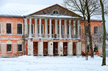 Terk edilmiş manor house of Chaletsky ve Voynich-Senkozheskiy Köyü Khalch Vetka İlçesi Gomel region, Beyaz Rusya, içinde