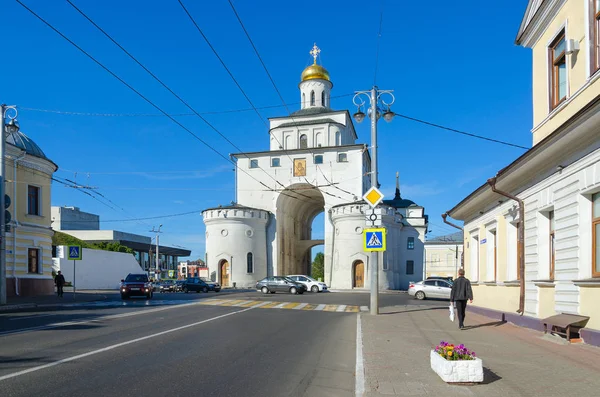 Porte dorée en Vladimir, bague dorée de la Russie — Photo