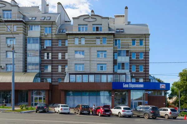 Banco innovador comercial de acciones conjuntas Education, Studenaya Gora street, 14, Vladimir, Rusia — Foto de Stock