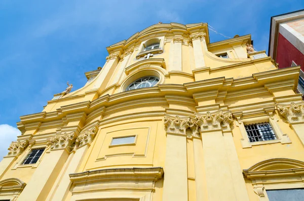 Католическая Церковь Chapel Charity Chapelle Misericorde Nice Против Голубого Неба — стоковое фото