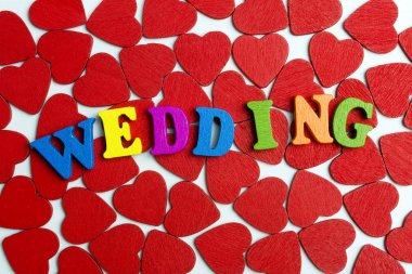  Düğün ve kalpler.