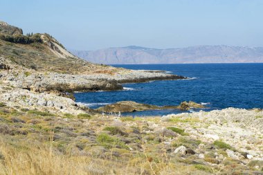 Deniz ve dağlar Girit.