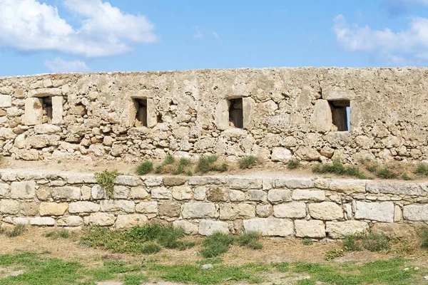 Bastión de la ciudadela Fortezza en la ciudad de Rethymno, Creta, Grecia — Foto de Stock