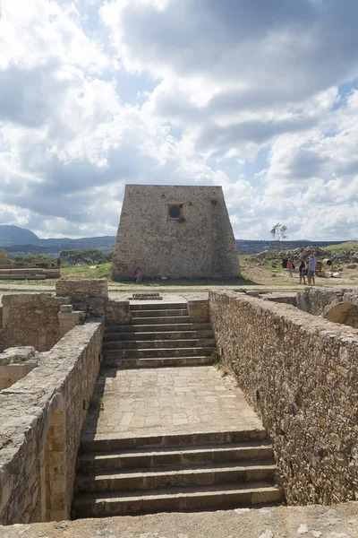 Bastión de la ciudadela Fortezza en la ciudad de Rethymno, Creta, Grecia — Foto de Stock