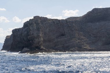 Deniz ve dağlar Girit.