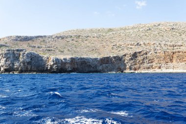 Deniz ve dağlar Girit.