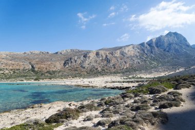 Bay Balos, üç denizler izdiham görünümlerini.