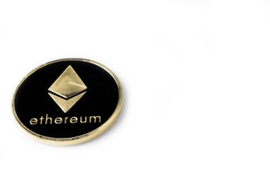 Cryptocurrency gümüş beyaz arka plan üzerinde izole Ethereum tek gerçek para