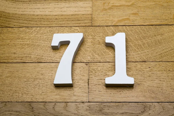 数字は、木製、寄せ木細工の床の 70-1. — ストック写真