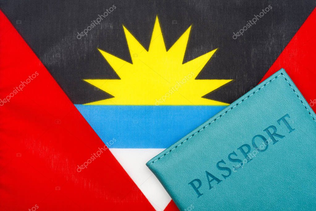 En el fondo de la bandera de Antigua y Barbuda es un pasaporte. 2024