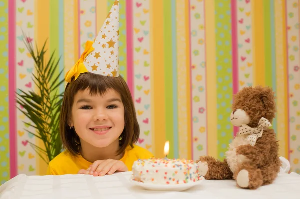 Fête Anniversaire Une Fille Enfant Ans Sur Table Gâteau Avec — Photo