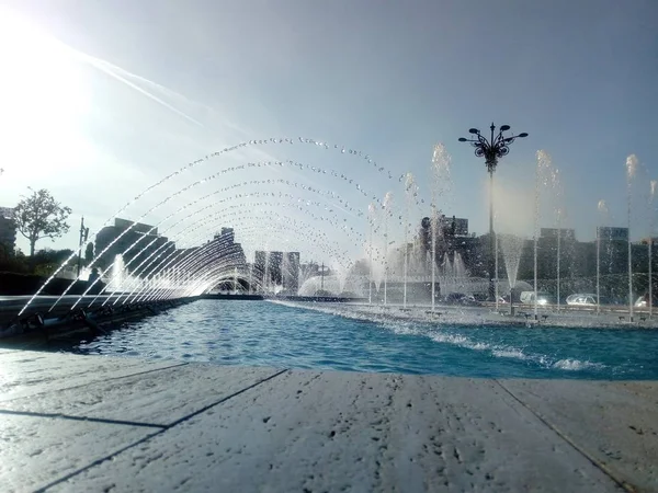 Salpicaduras Agua Fuente Plaza Unirii Bucarest — Foto de Stock