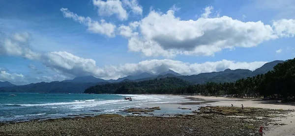 Plaża Góry Wybrzeżu Wyspa Palawan Filipiny — Zdjęcie stockowe