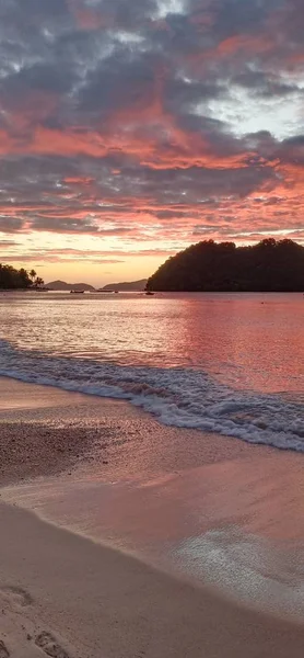 Růžové Nebe Moře Západ Slunce Nido Beach Palawan Island Filipíny — Stock fotografie