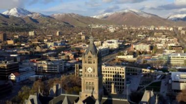 Salt Lake City Ufuk Çizgisi Katedrali 'nin hava aracı görüntüsü