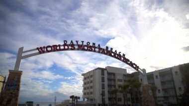 Daytona Plajı tabelası Florida Tahta Yolu