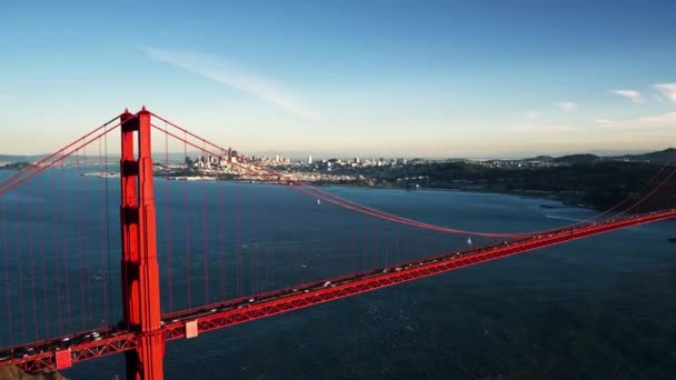 Golden Gate Köprüsü San Francisco Skyline Havadan Görüntüsü — Stok video