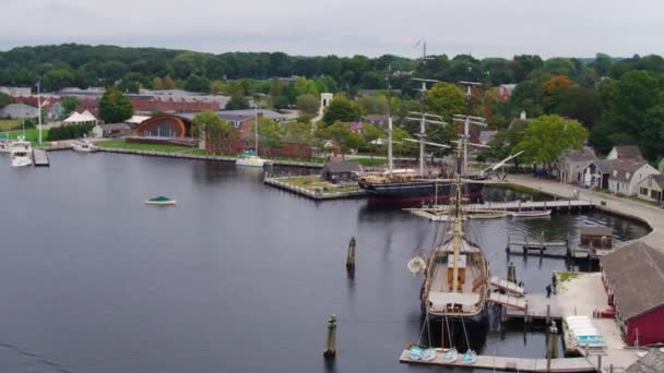 Beaux Navires Historiques Sur Rivière Mystique Connecticut Mystique — Video