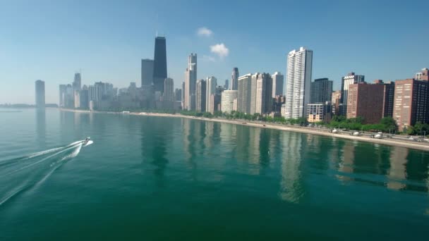 Chicago Kust Skyline Båt Sjön Michigan — Stockvideo