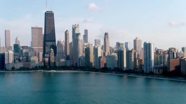 Chicago Skyline Lake Michigan — Stock Video