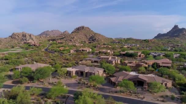 Barrio Desierto Con Características Rocosas — Vídeo de stock