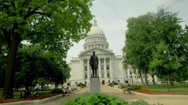 Madison Capitol dış heykel binası