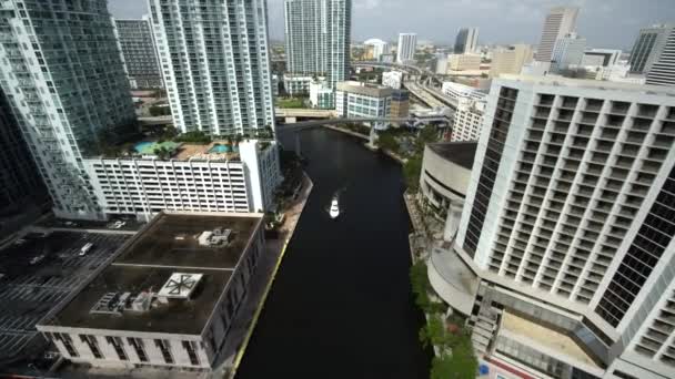 Centrum Miami Wolkenkrabbers Door Antenne Drone — Stockvideo