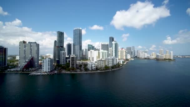 Skyskrapor Centrum Miami Med Flygdrönare — Stockvideo