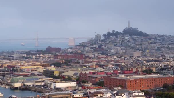 Nabrzeże Rybaków San Francisco Wiadukt Nad Dronem Powietrznym — Wideo stockowe