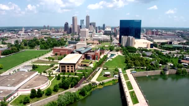 Indianapolis Skyline Fehér Folyó — Stock videók