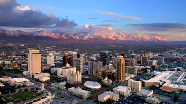 Salt Lake City Utah Skyline Sunset Mountains Aerial Drone — Stock Video
