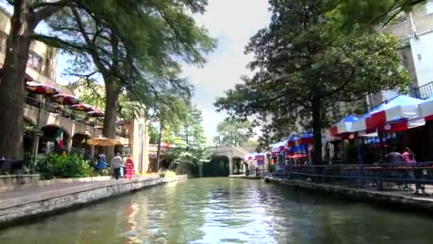 San Antonio Vista Para Rio Passando Debaixo Ponte Dia Ensolarado — Vídeo de Stock