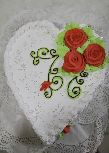 Bolo Decorado Para Aniversário Feriado — Fotografia de Stock