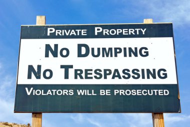 No Dumping No Trespassing clipart