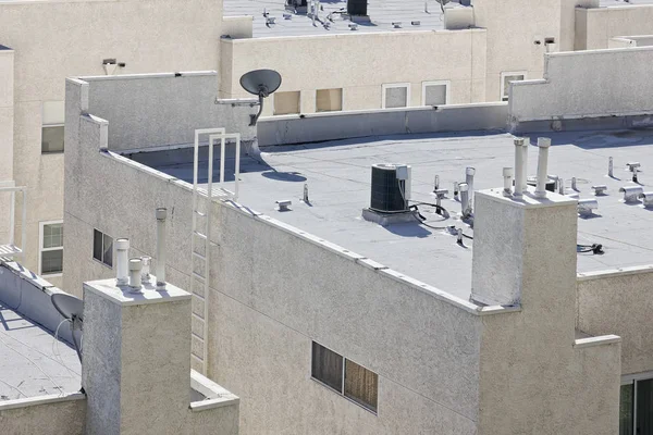 Apartman çatı üst