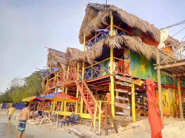 Colorful hostel on the heavenly beach — Stock Photo, Image