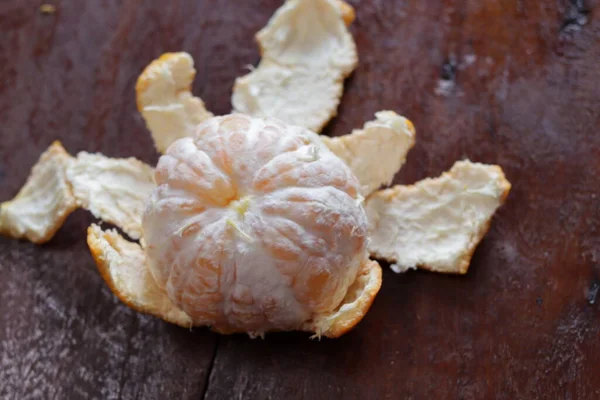 Fresh Orange Fruits Isolated Wood Background — Stock Photo, Image