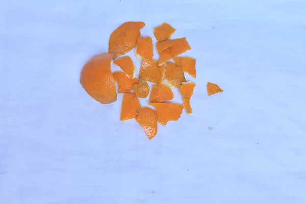 Cáscara Frutas Frescas Naranja Aislada Sobre Fondo Blanco —  Fotos de Stock