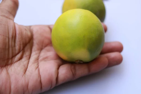 Color Amarillo Verde Entero Maduro Frutas Dulces Lima Citrus Limetta — Foto de Stock