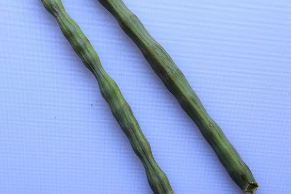 Vainas Muslo Moringa Oleifera Poss Vegetales Aislados Sobre Fondo Blanco — Foto de Stock