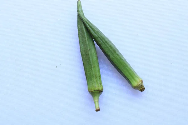 Dedos Jóvenes Frescos Okra Fondo Blanco — Foto de Stock