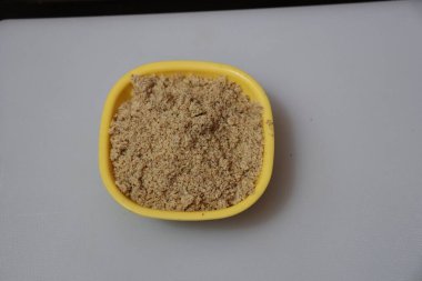 Arka planda izole edilmiş kavrulmuş Fıstık tozu fotoğrafçılığı