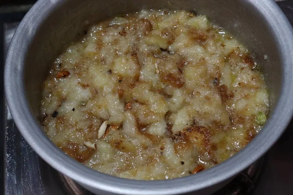 Snijd Brood Halwa Zoet Dessert Bereid Met Brood Gegarneerd Met — Stockfoto